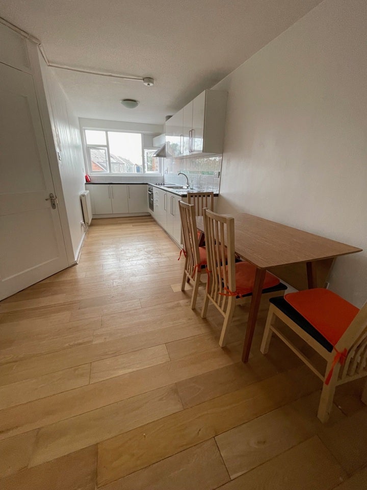 Flat Bingfield Street in Greater London