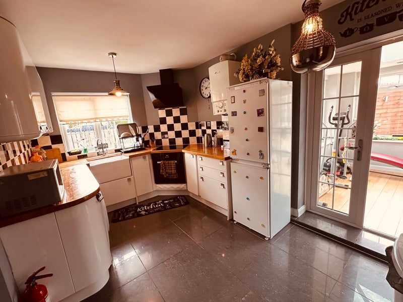 Room Balmain Road in Newcastle upon Tyne