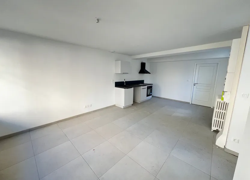 Appartement Place du Parvis Gautier de Mortagne à Laon