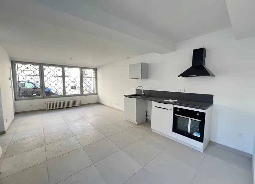 Appartement Place du Parvis Gautier de Mortagne à Laon