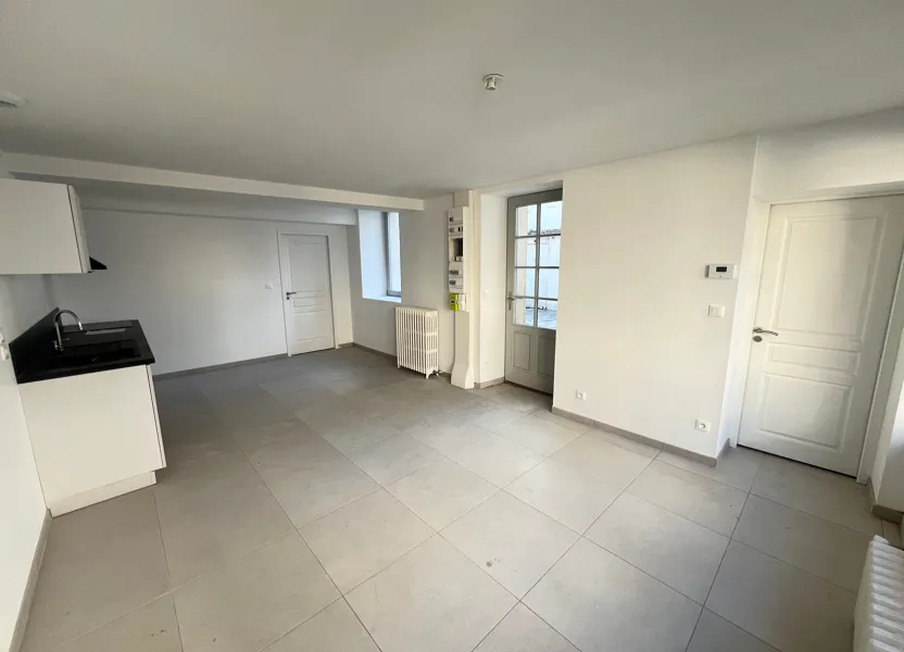 Appartement Place du Parvis Gautier de Mortagne à Laon