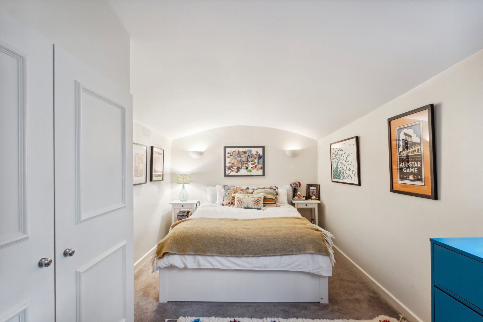 Flat Warrington Crescent in City of Westminster