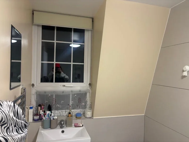 Room Wapping Lane in Greater London