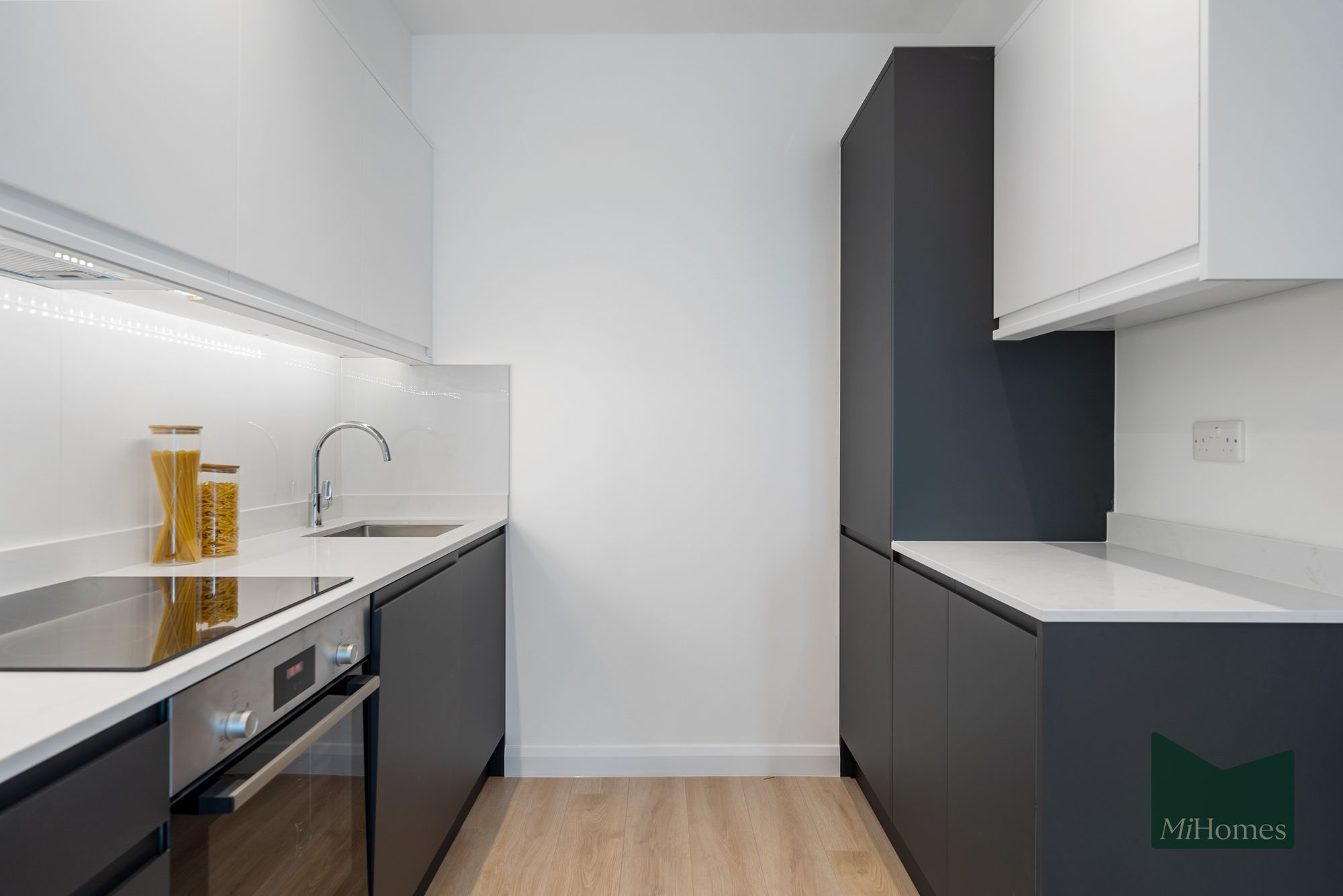 Flat Bath Road in Slough