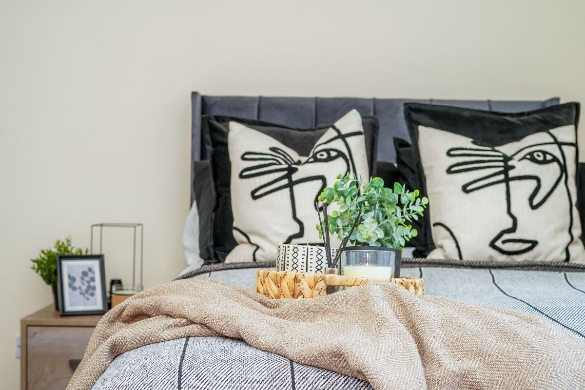 Room Broad Lane in Greater London