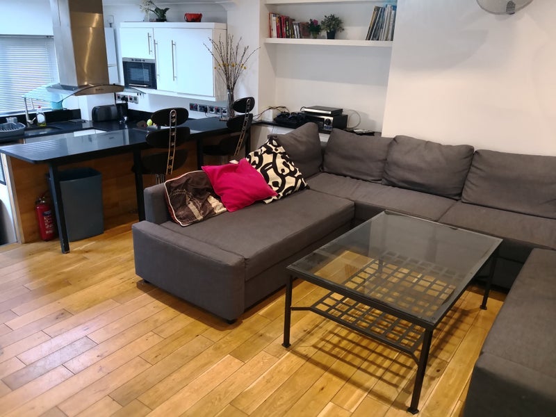 Flat Hereford Street in Greater London