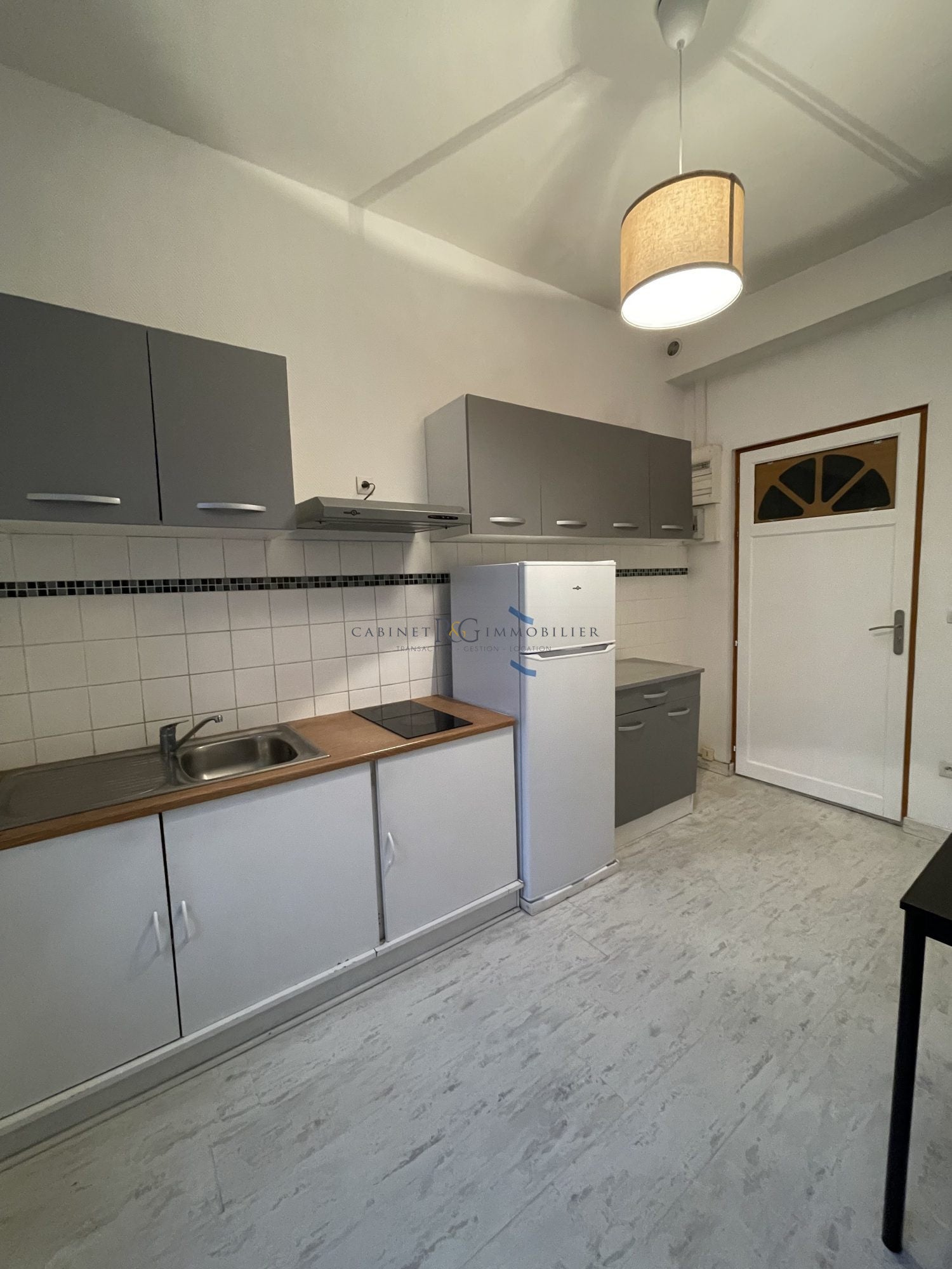 Flat Rue Maurice Barrès in Metz