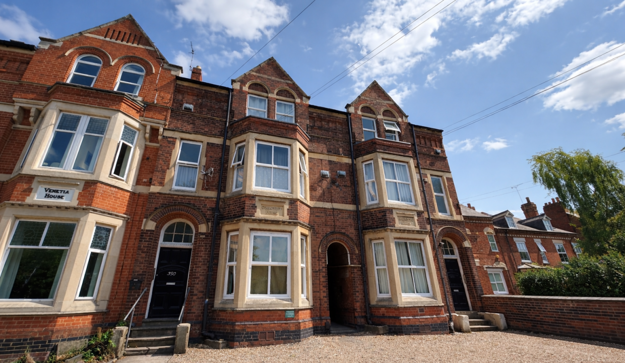 Flat Aylestone Road in Leicester