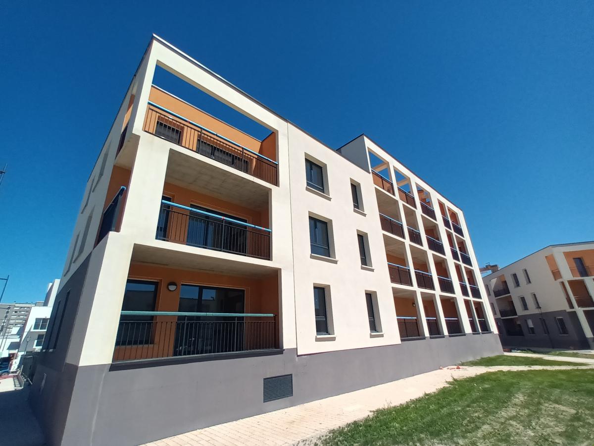 Appartement Allée Lucie Aubrac à Reims
