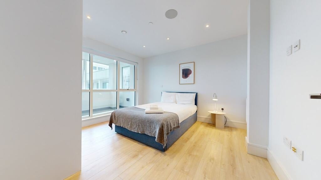 Flat Humphry Repton Lane in Greater London