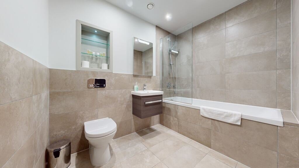 Flat Humphry Repton Lane in Greater London