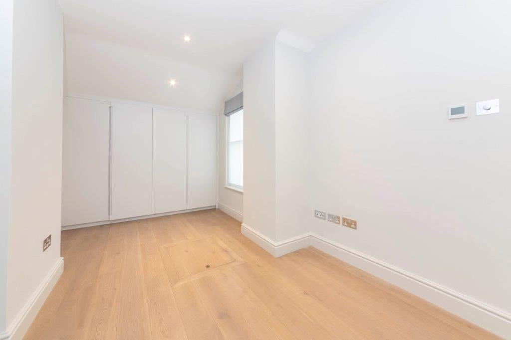 Flat Bryanston Square in London