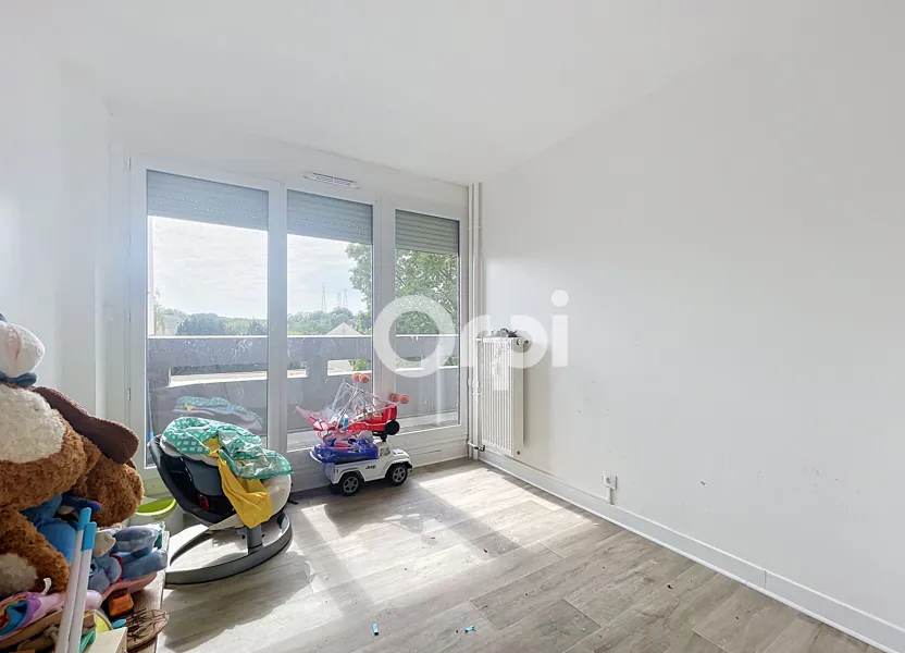 Flat Rue Victor Hugo in Montataire