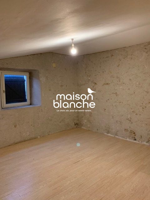 Maison Rue du Vieux Château à Airvault