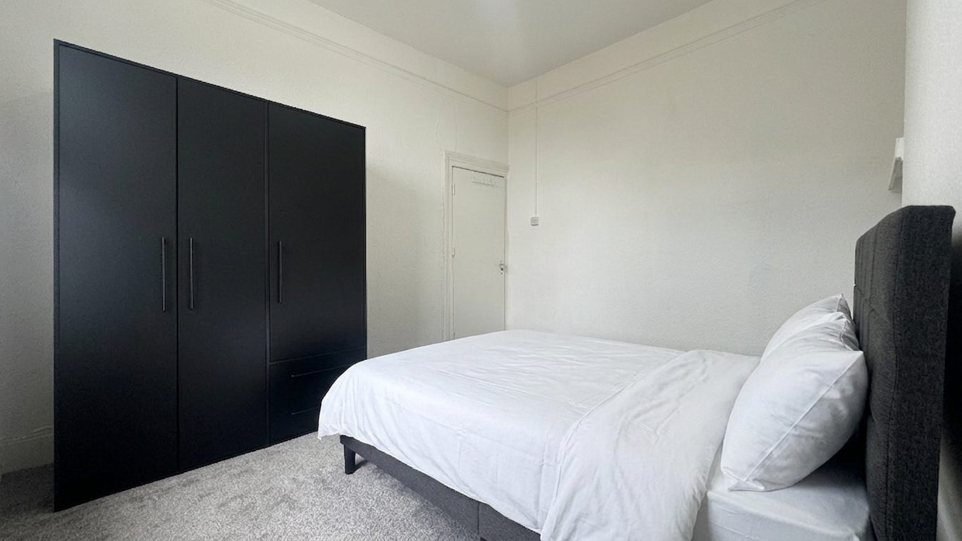 Room The Slade in Greater London