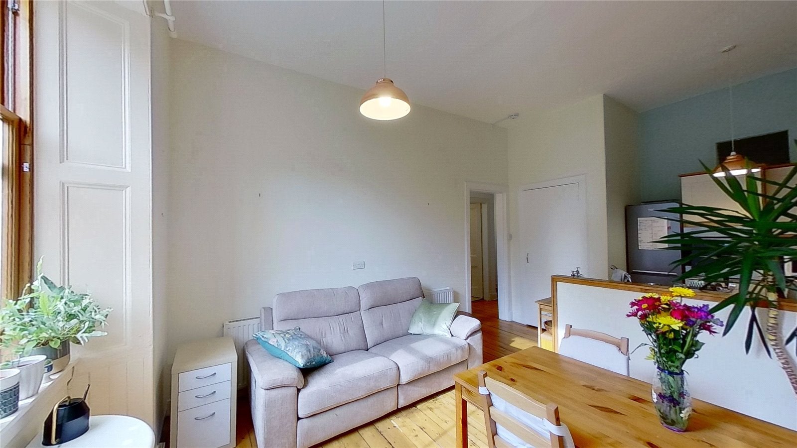 Flat Lutton Place in City of Edinburgh