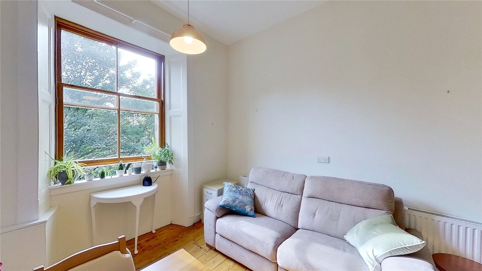 Flat Lutton Place in City of Edinburgh