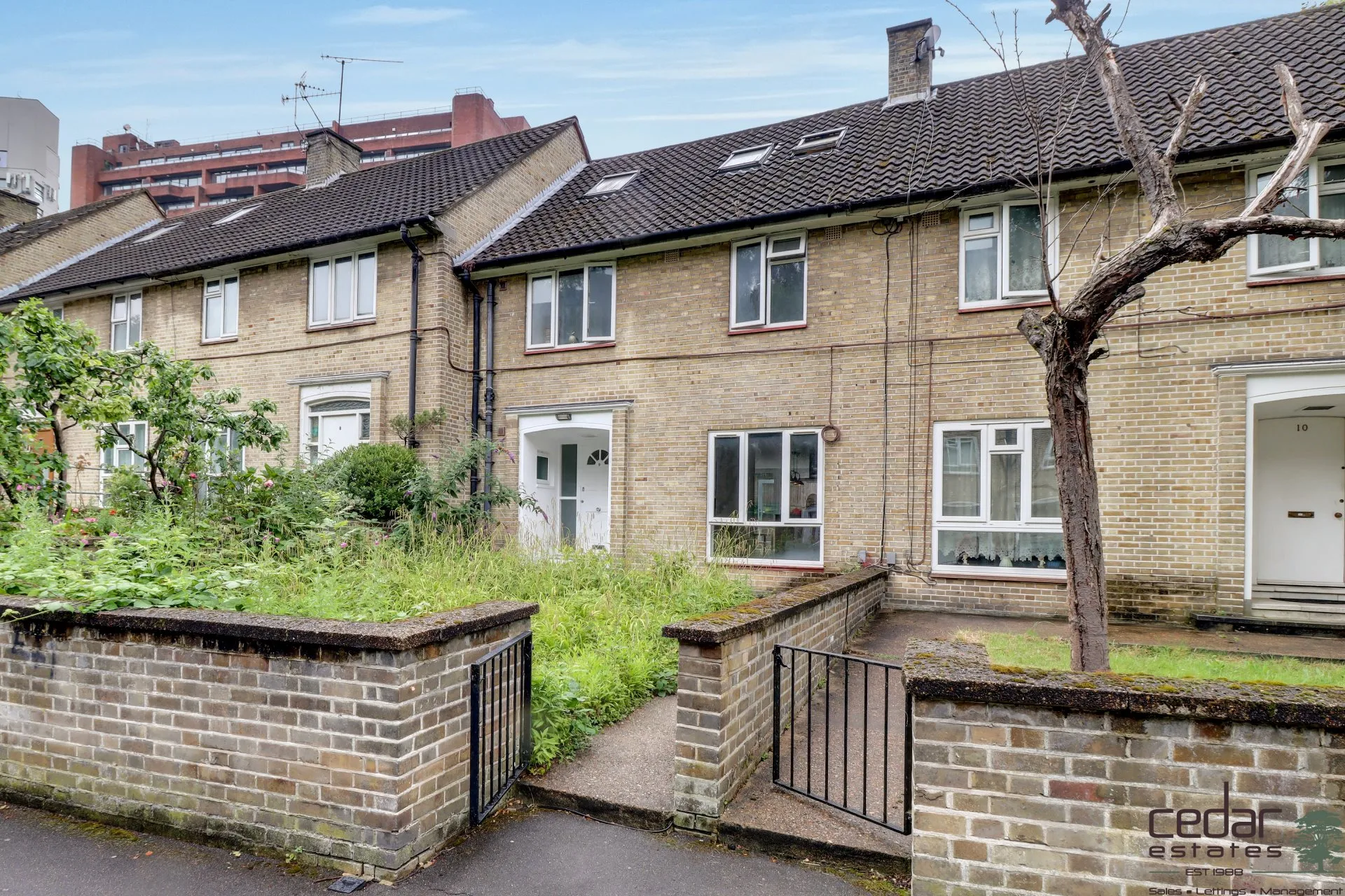 House Dobson Close in Greater London