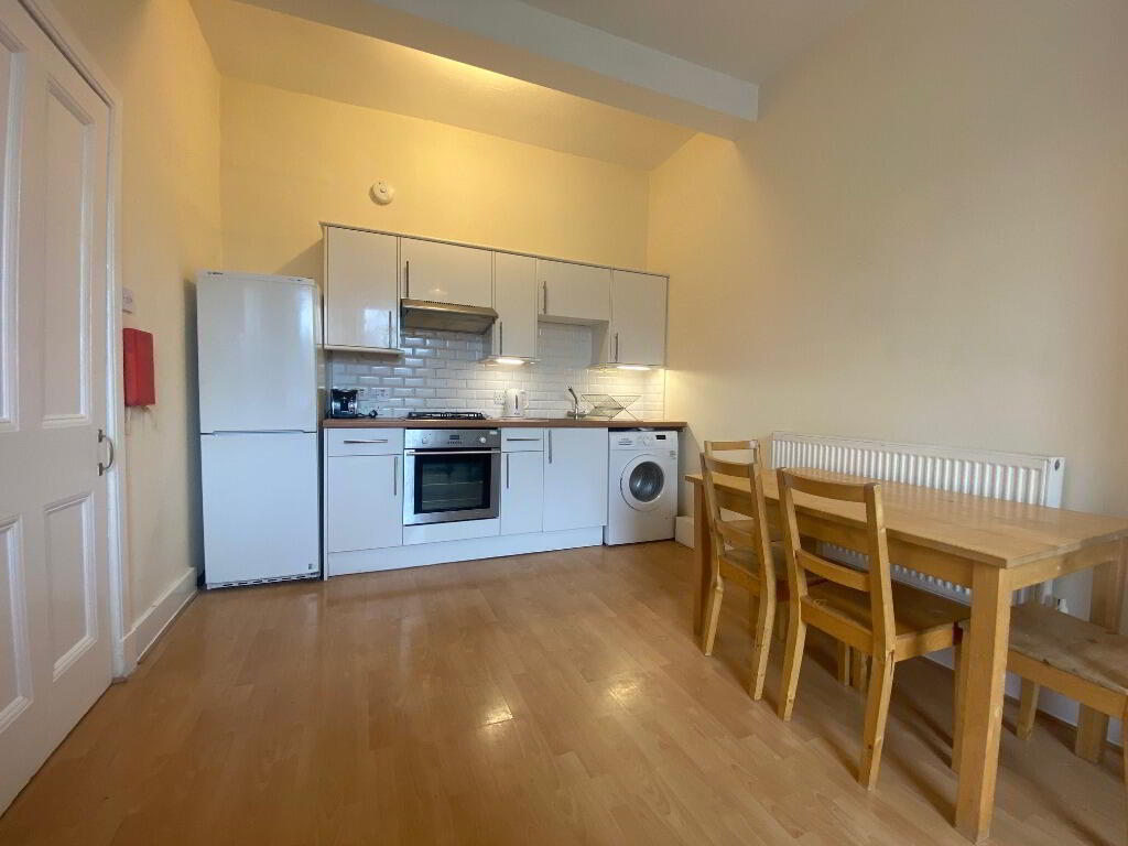 Flat New Mart Road in City of Edinburgh