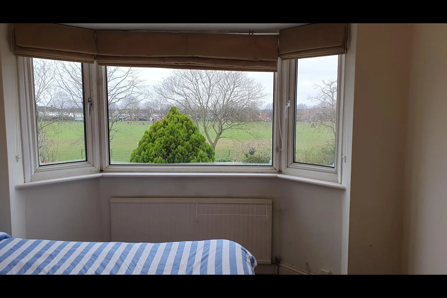 Room Aragon Road in Greater London