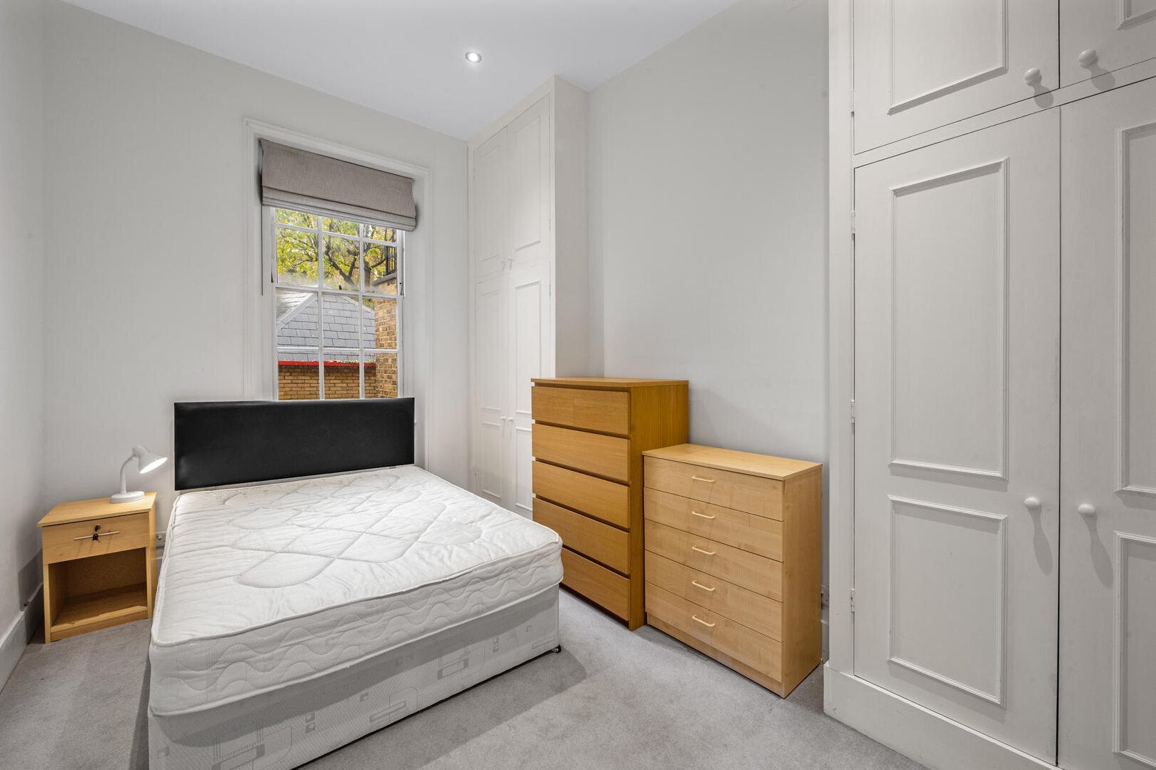 Flat Moreton Terrace in City of Westminster