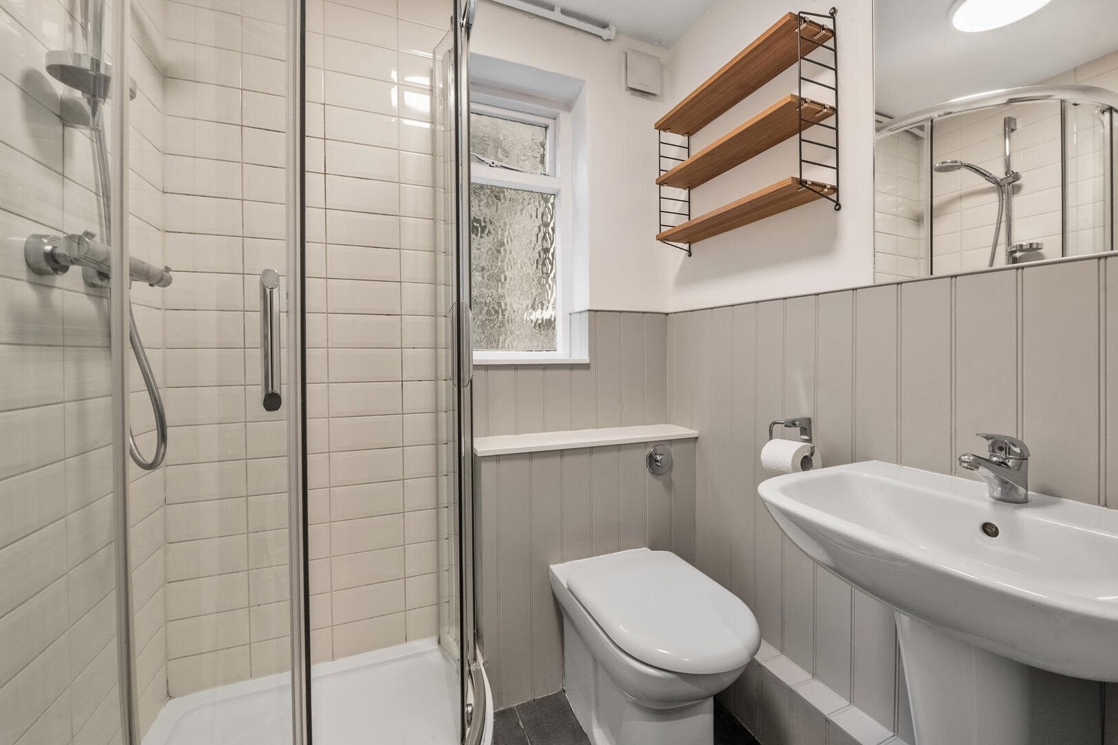 Flat Moreton Terrace in City of Westminster