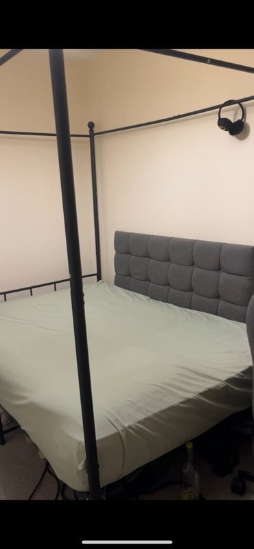 Room Bradshaw Close in Birmingham