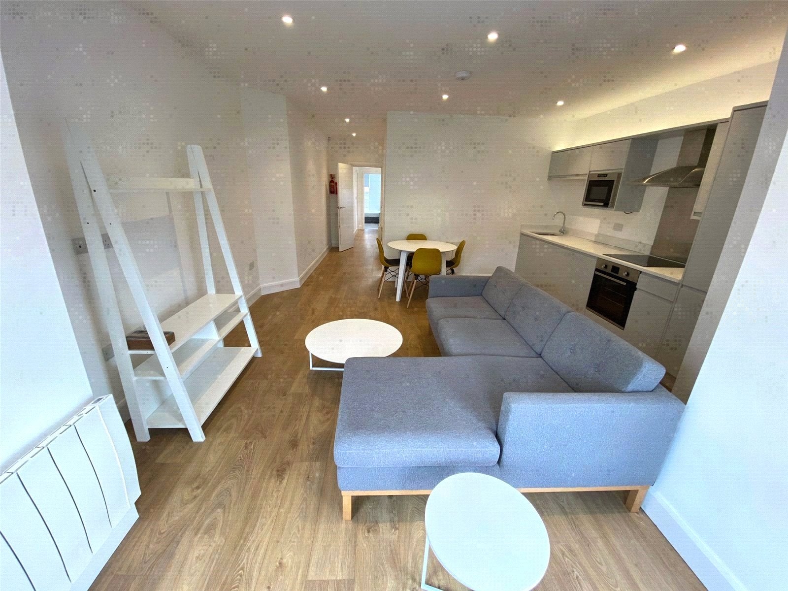 Flat Abberton Road in Manchester