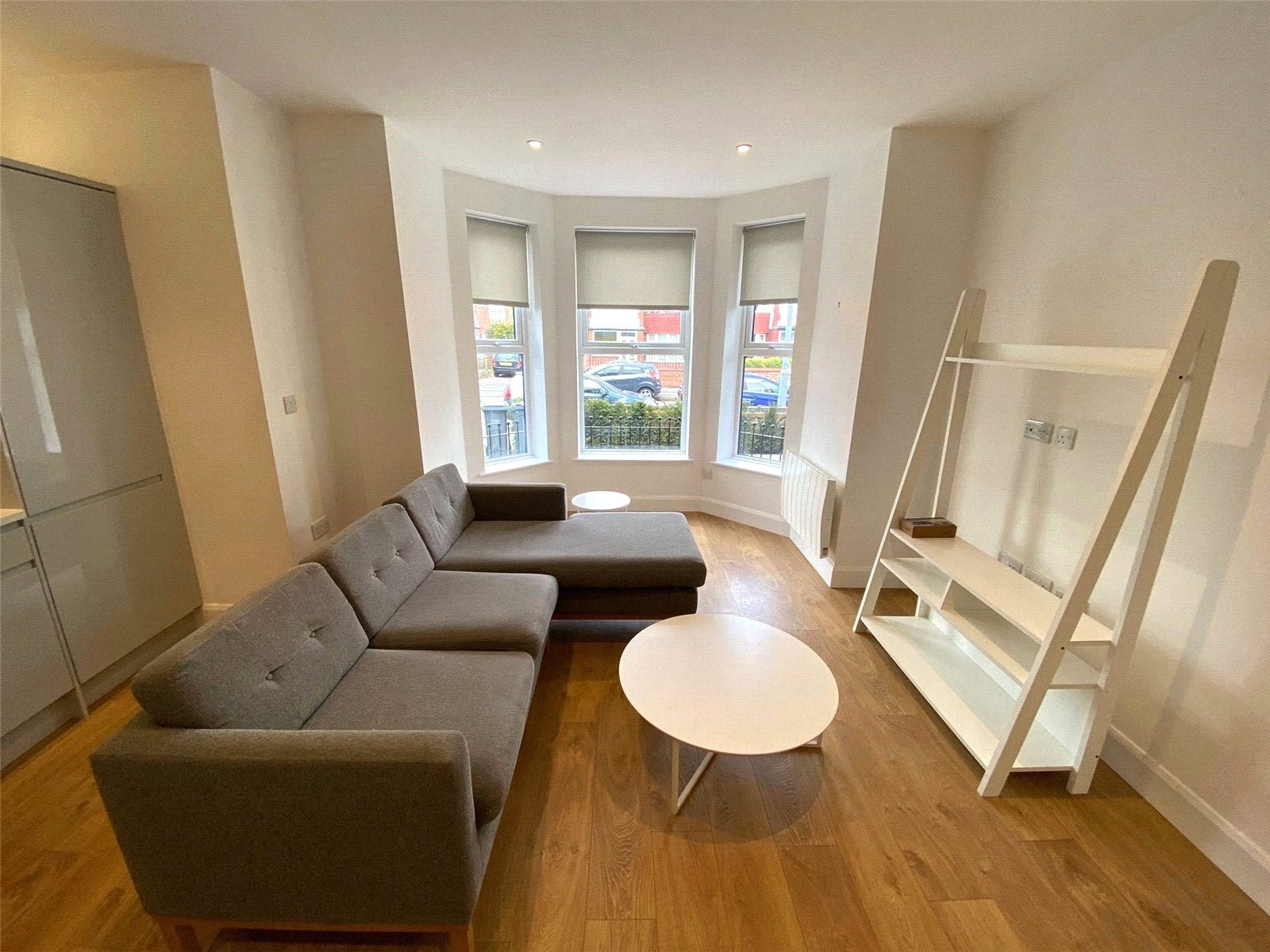 Flat Abberton Road in Manchester
