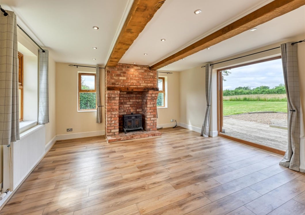 House Grooms Lane in Kemberton