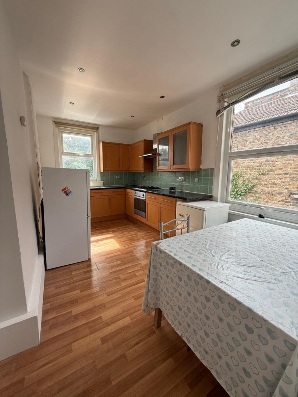 Flat Priory Avenue in Greater London