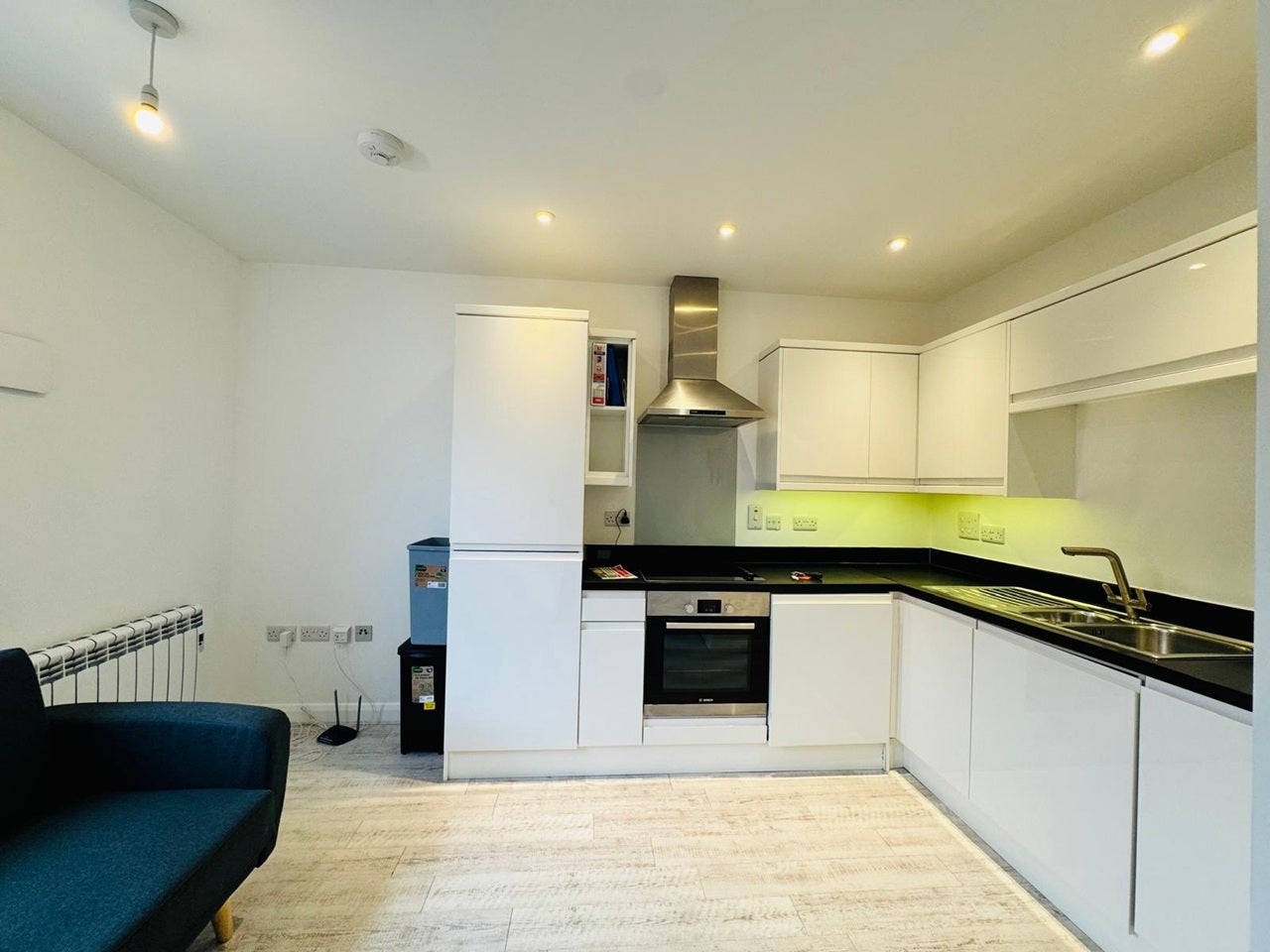 Flat Mendy Street in High Wycombe