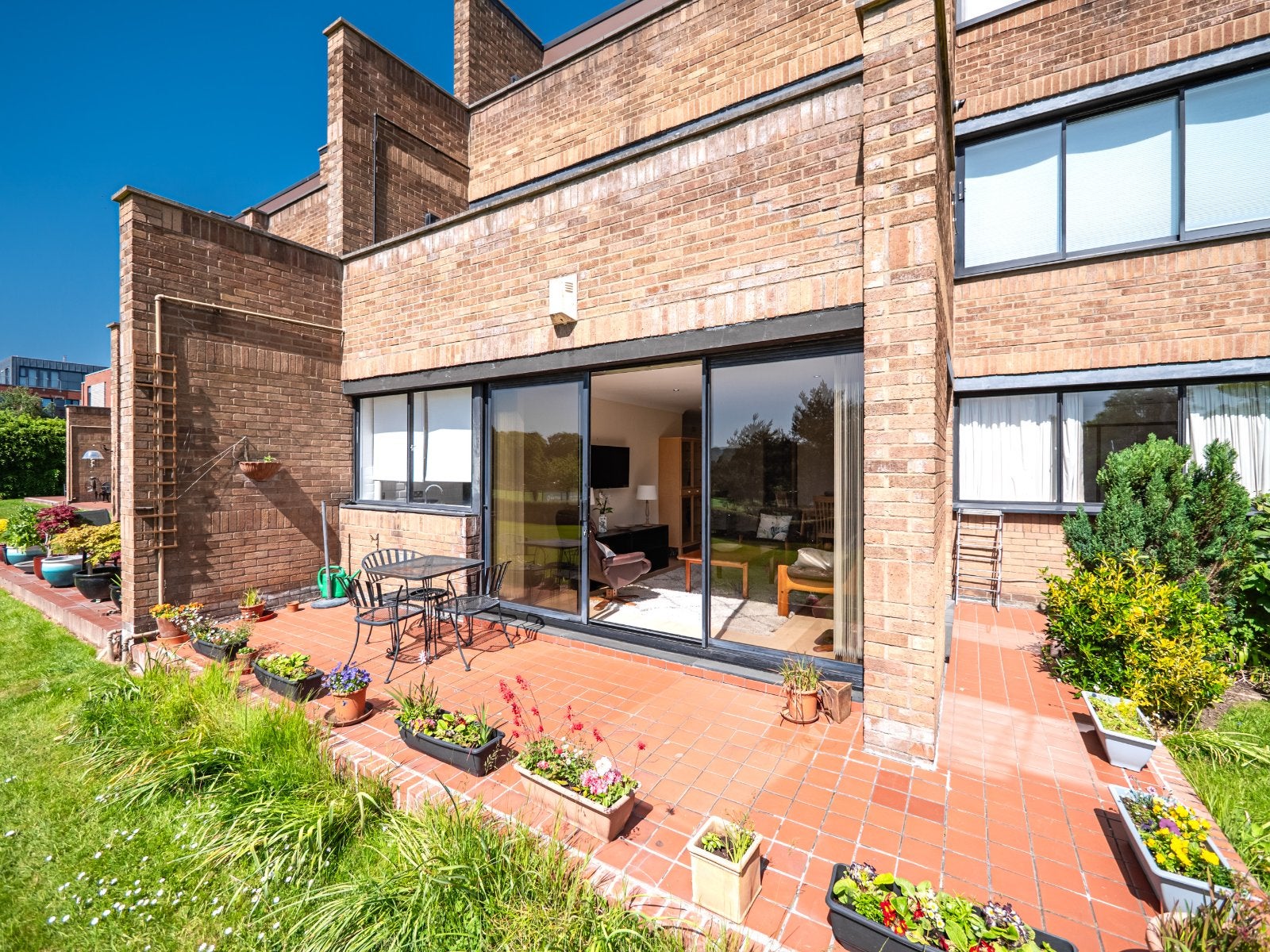 Flat Fettes Rise in City of Edinburgh