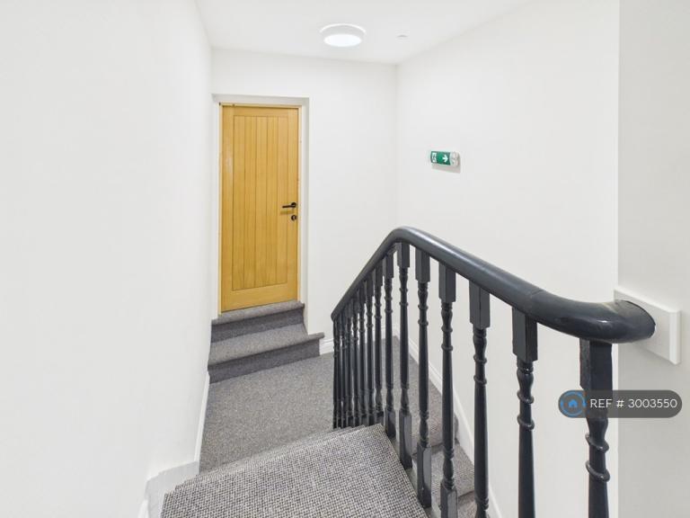 Room Dilston Road in Newcastle upon Tyne