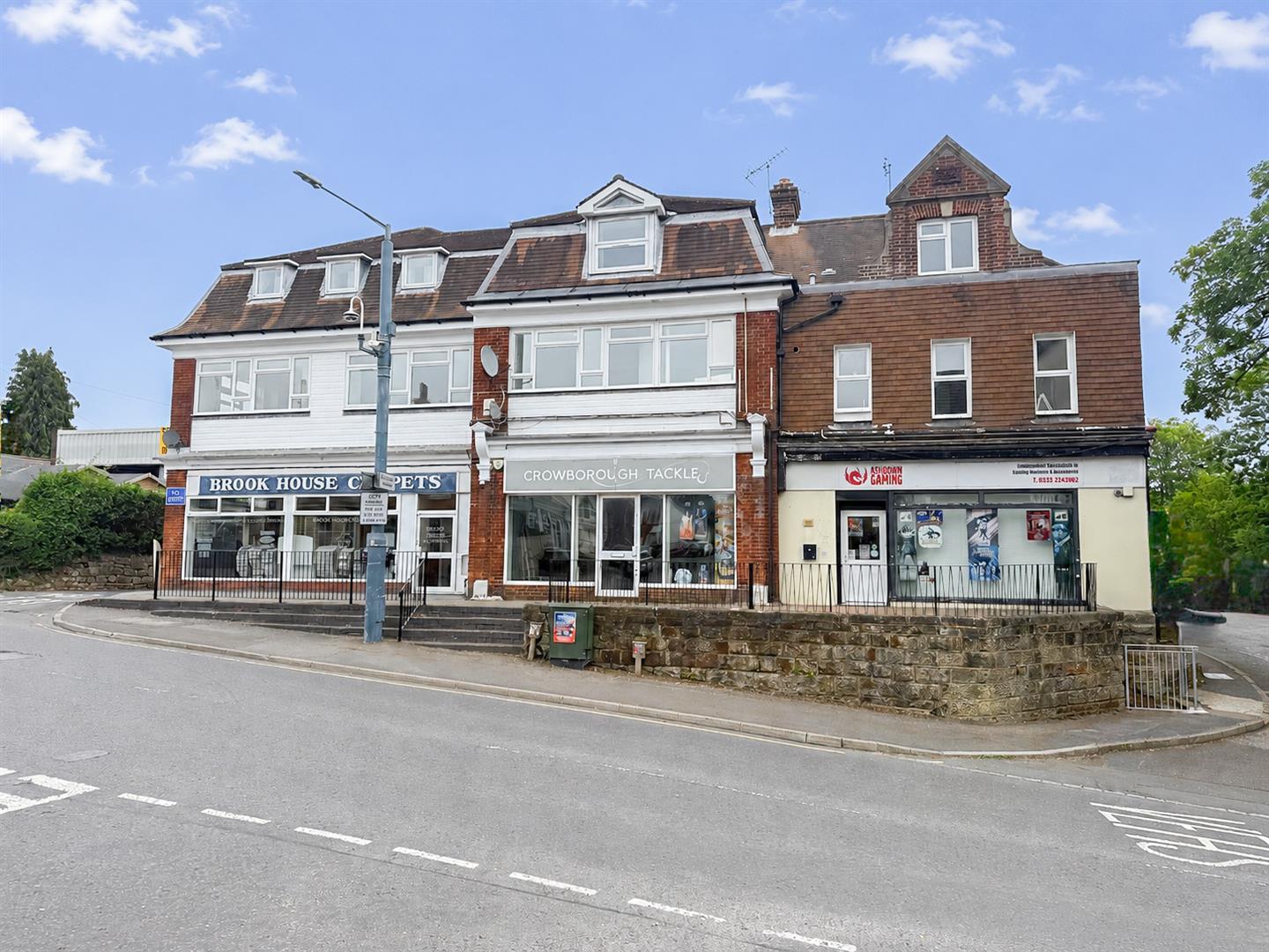 Flat Crowborough Hill in Wealden