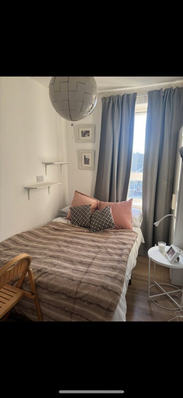 Room Craigentinny Road in City of Edinburgh