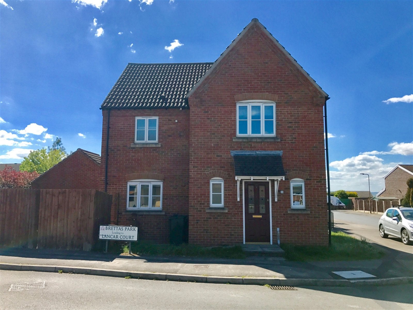 House Newhill Road in Barnsley