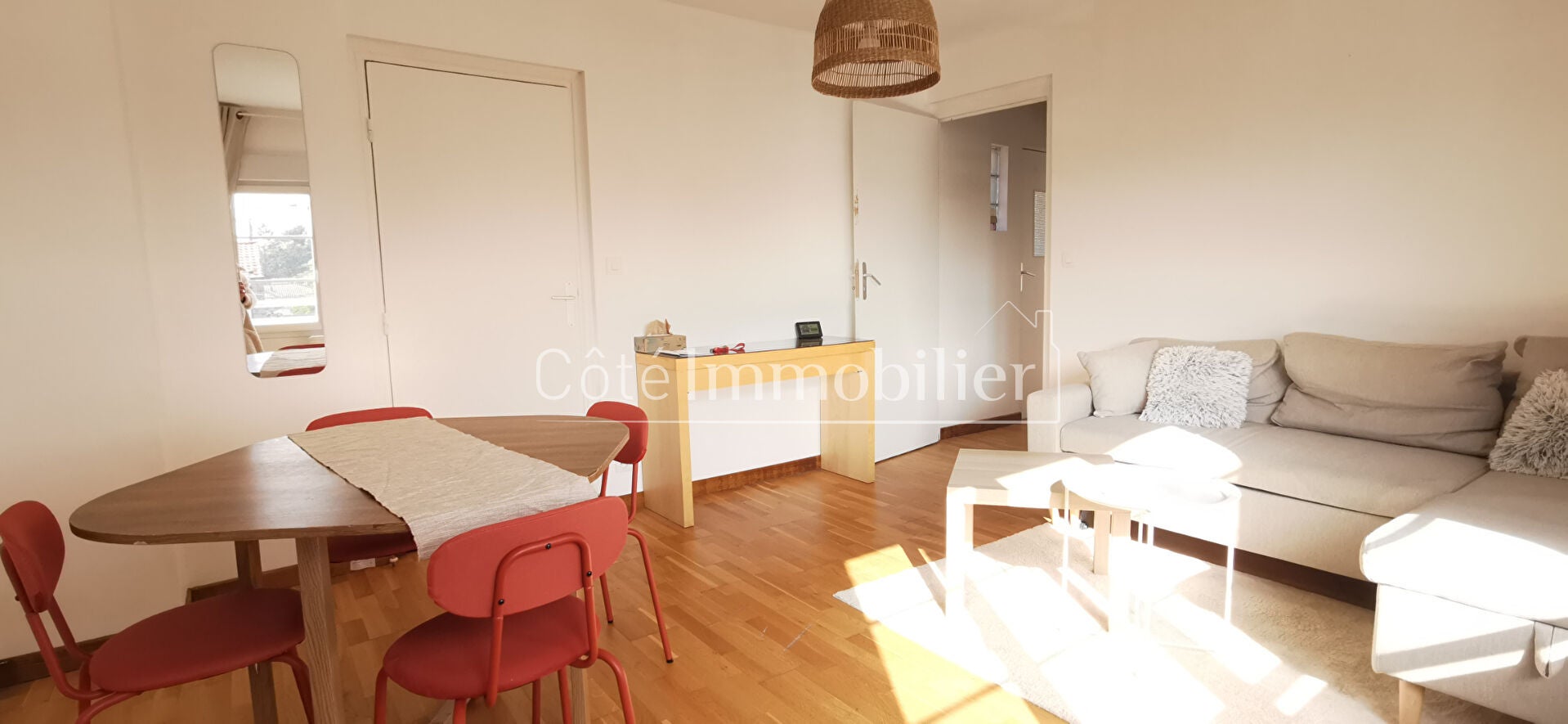 Flat Avenue Ernest Chevrier in Saint-Michel-Chef-Chef