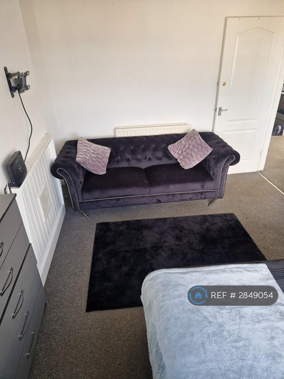 Room Gainsford Road in Southampton
