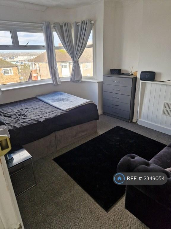 Room Gainsford Road in Southampton