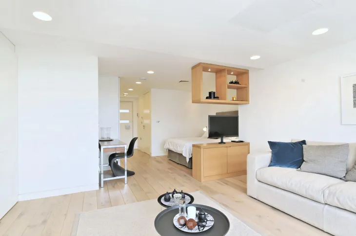 Flat Kingsway in City of Westminster