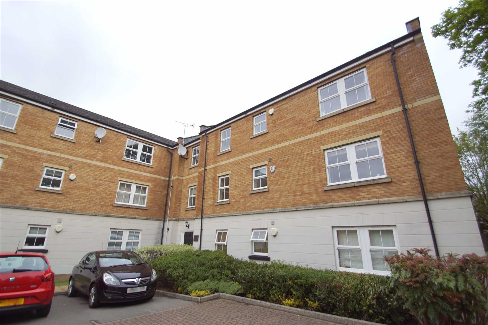 Flat Charnley Drive in Leeds