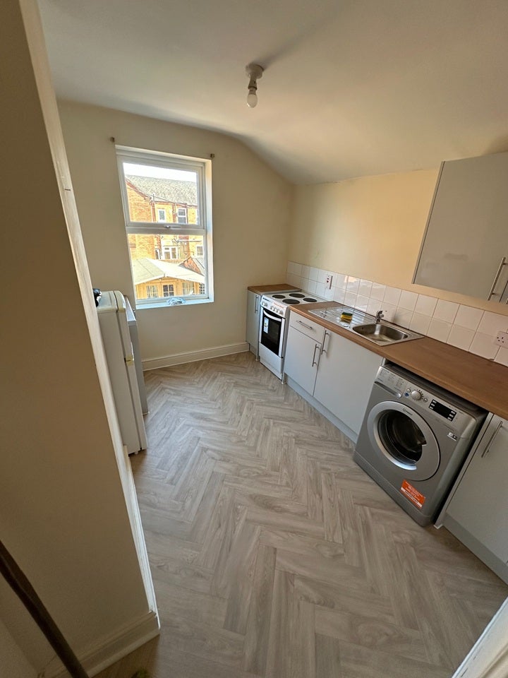 Flat Collingwood Road in Northampton