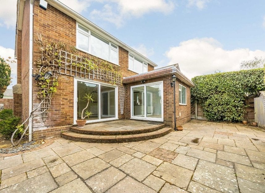 House Saxonbury Avenue in Borough of Spelthorne