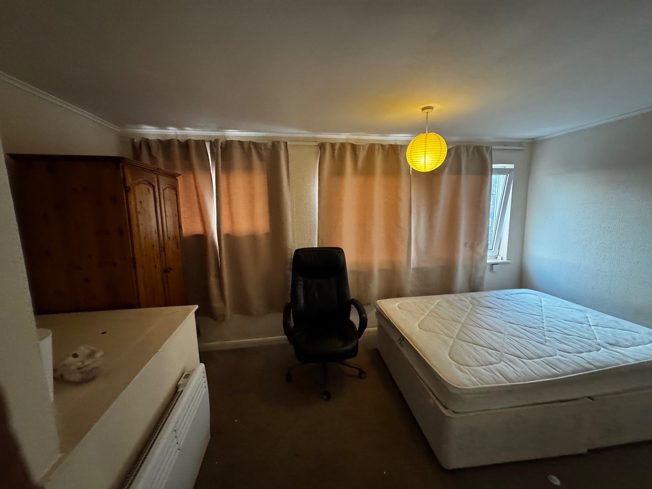 Room Geary Drive in Brentwood