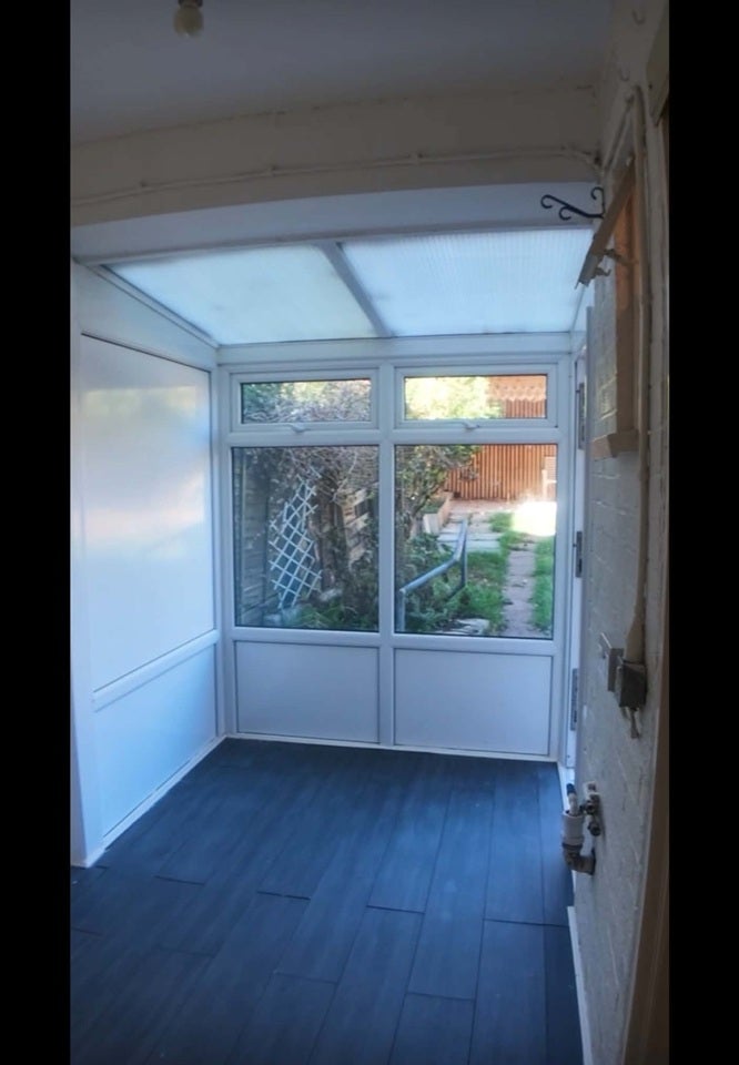 House Fairford Close in Greater London