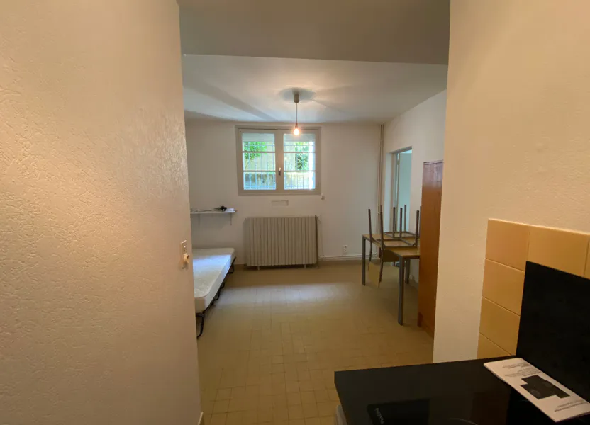 Chambre Avenue d'Hauterive à Castres