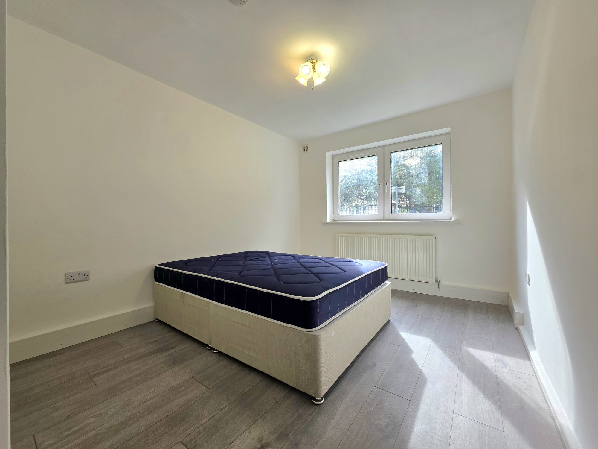 Flat Evelyn Street in Greater London