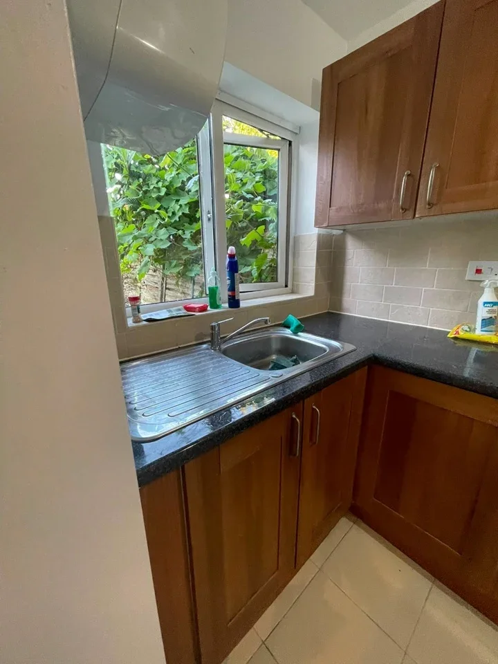 Flat Langham Road in Greater London