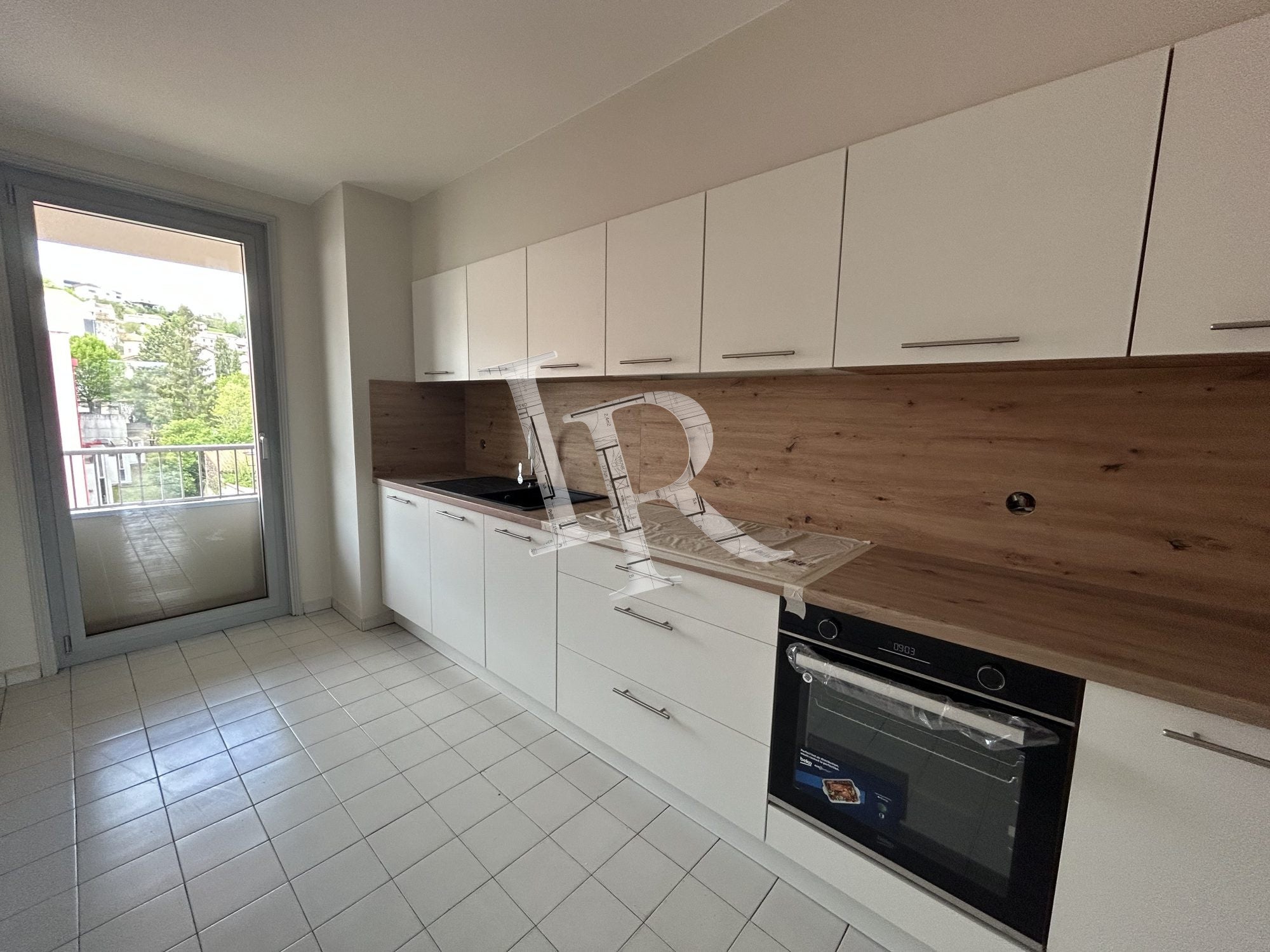 Flat Rue Jean Baptiste Fabre in Le Puy-en-Velay